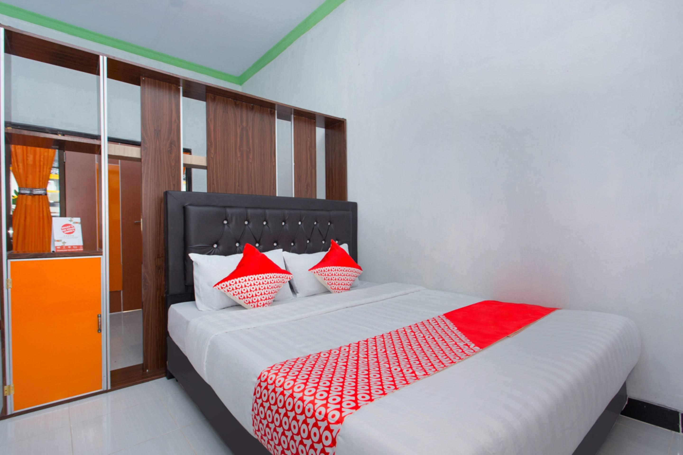 Griya Annisa Hotel Tegal  Ngoại thất bức ảnh