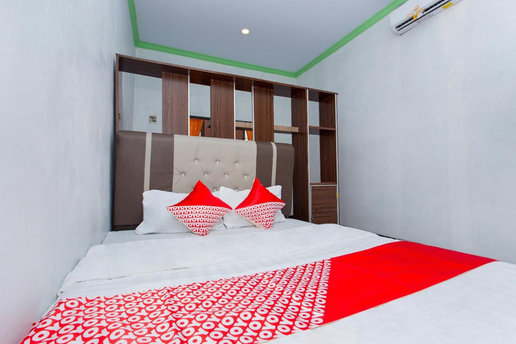 Griya Annisa Hotel Tegal  Ngoại thất bức ảnh