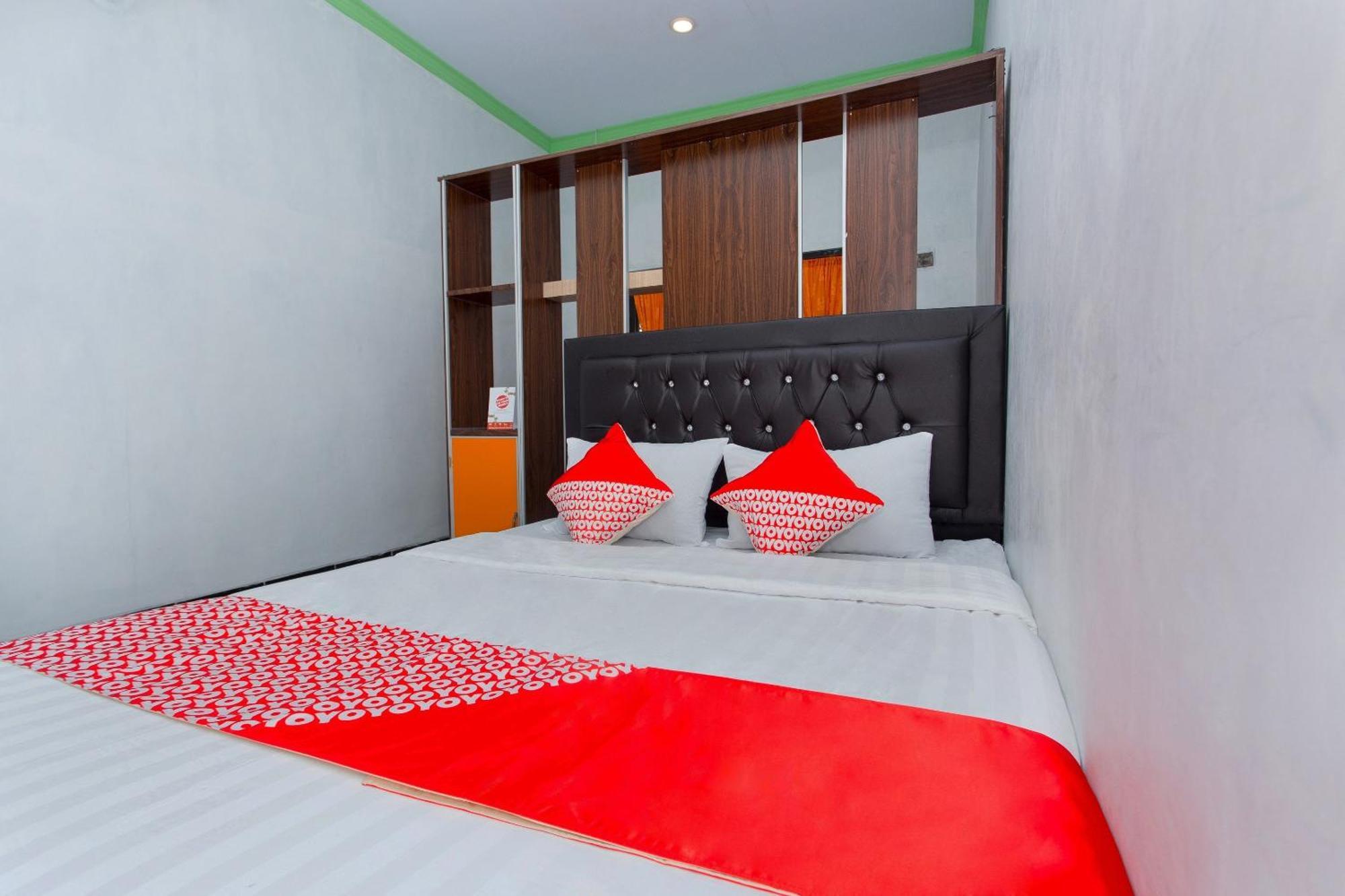 Griya Annisa Hotel Tegal  Ngoại thất bức ảnh